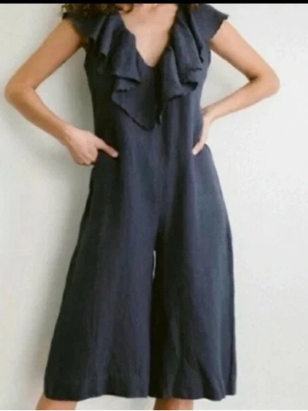 Maria Stanley Sleeveless Extra Wide Leg Jumpsuit Ruffled V-Neck Charcoal XS